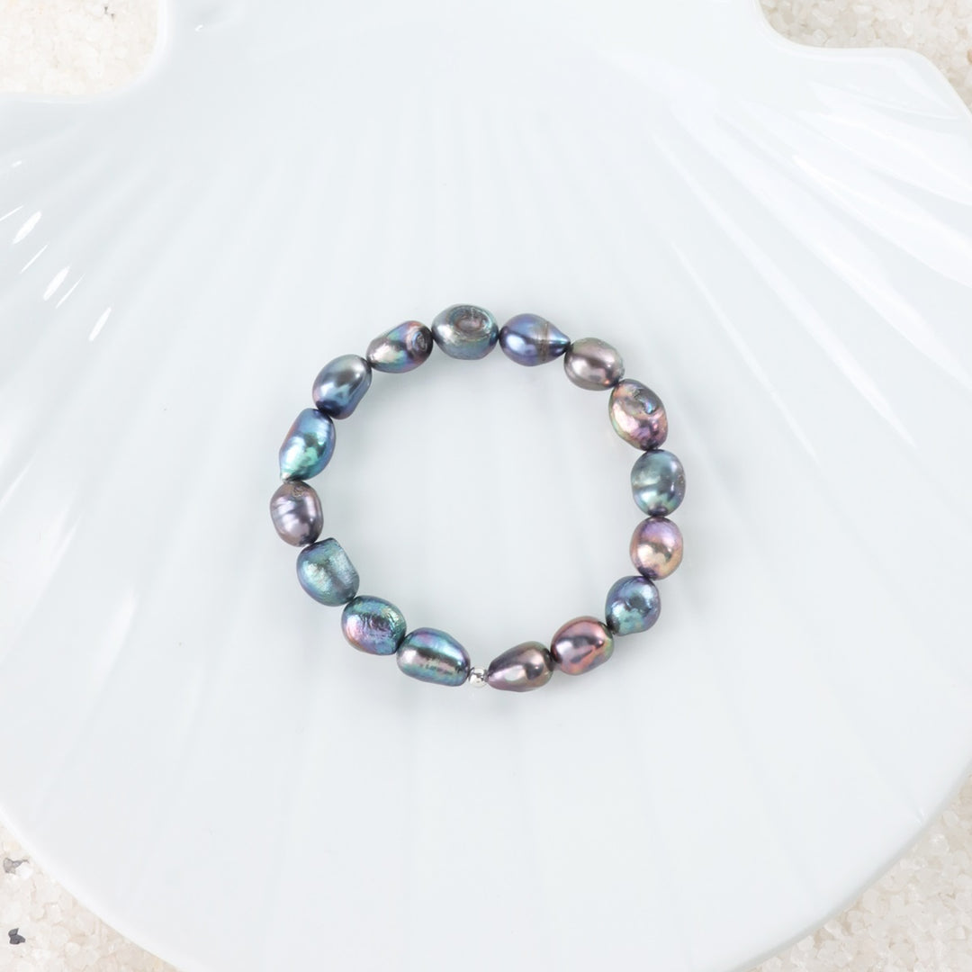 Timeless Beauty: Mystic Black Baroque Pearl in Sterling Silver