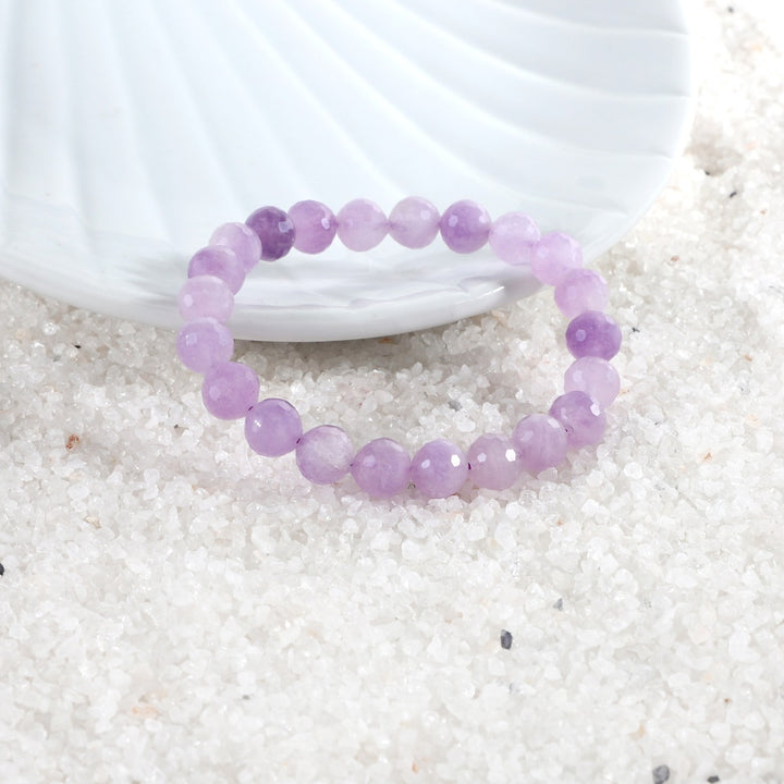 Symbolic image representing emotional harmony, capturing the calming and balancing energies of Lavender Quartz in the bracelet.