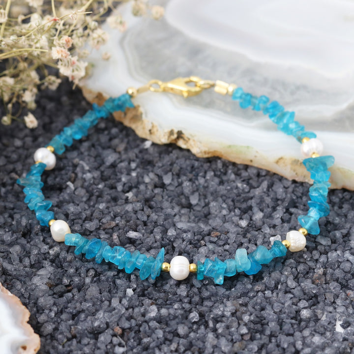 Apatite and Pearl Bracelet - Clarity & Purity