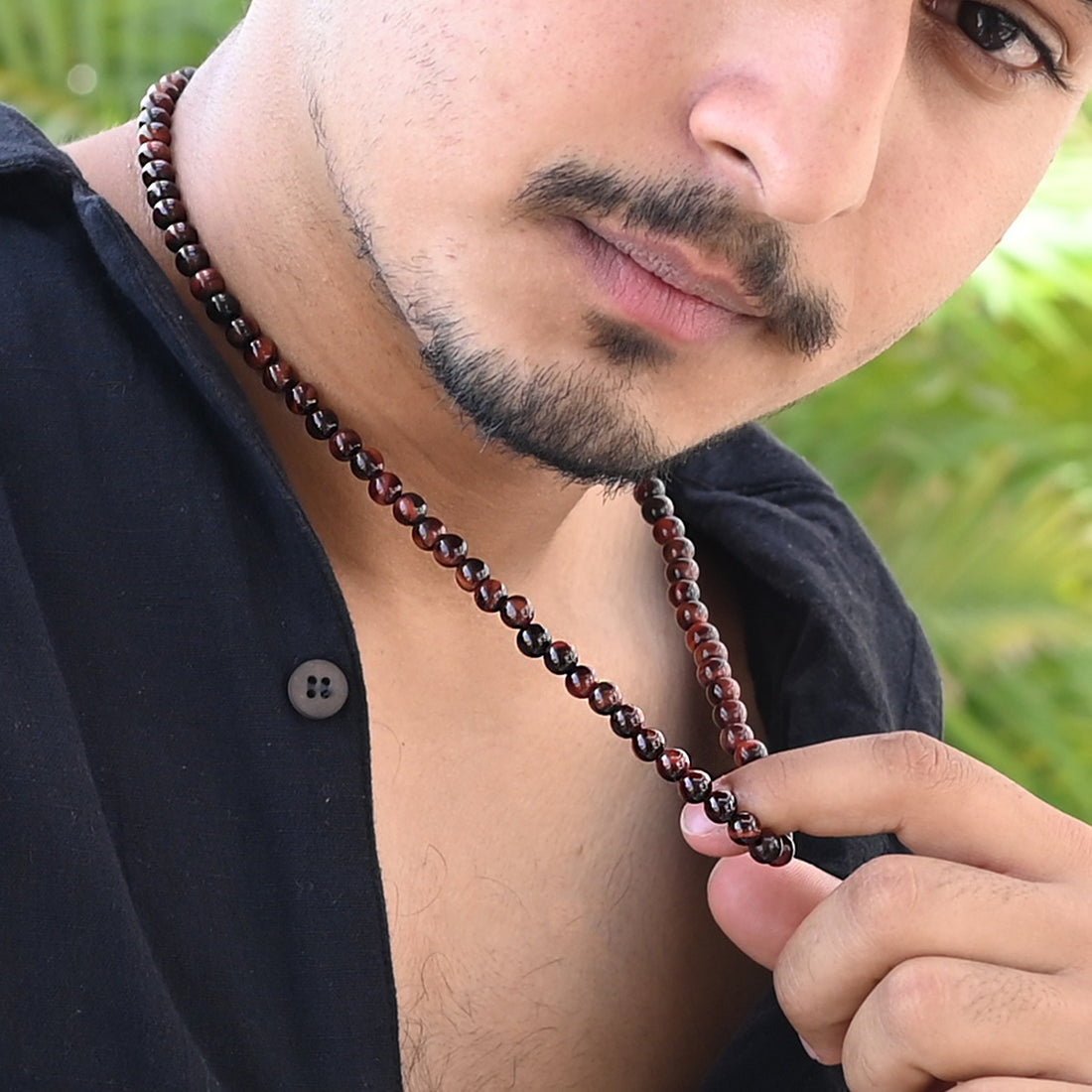 Men's Red Tiger's Eye Gemstone Silver Necklace: Smooth round beads with silver lock