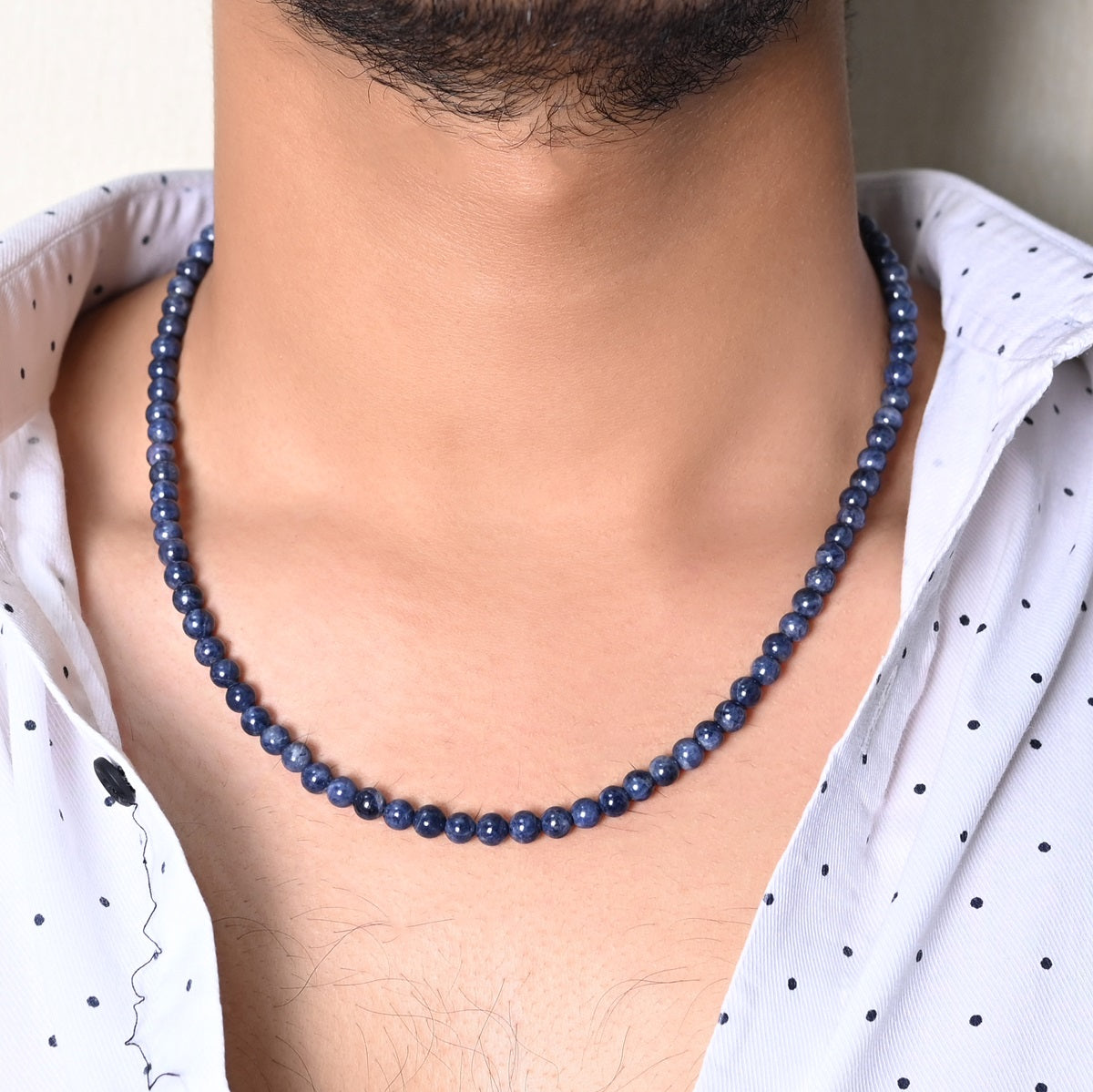 Men's Blue Sapphire Gemstone Silver Necklace: Versatile accessory for any occasion