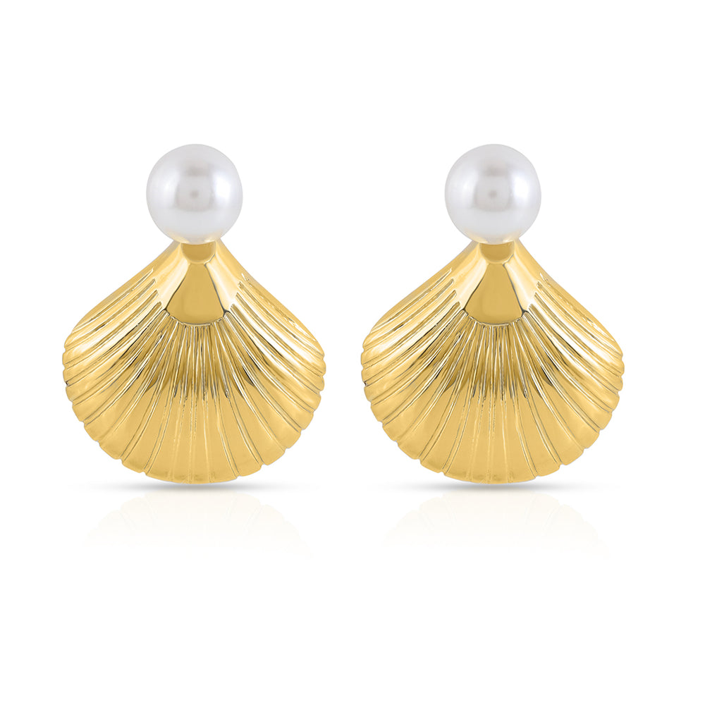 Pearl and shell-shaped brass dangle earrings with yellow gold plating and push-pin lock