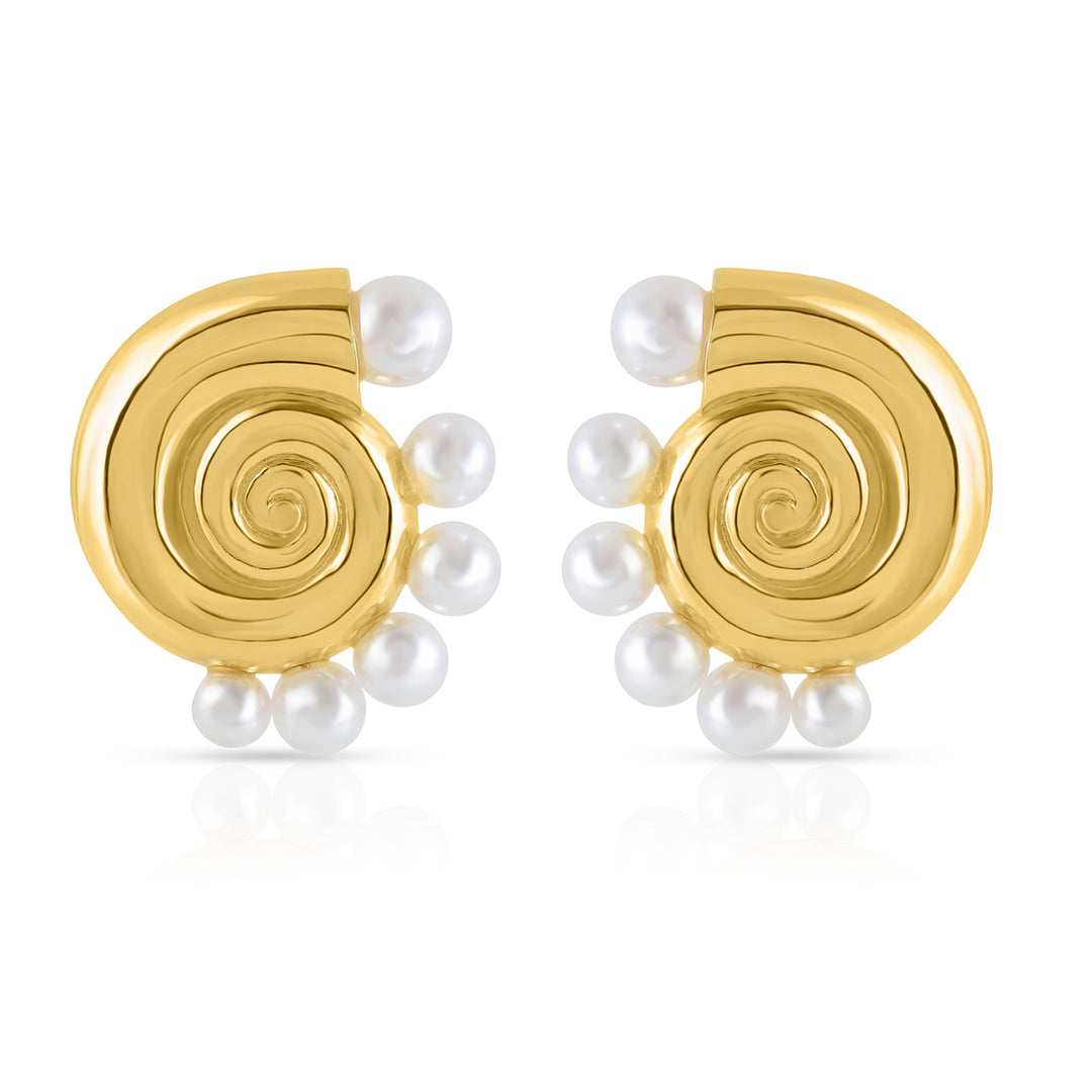 Pearl seashell conch-shaped earrings made of brass with gold plating, featuring a secure pin push lock.