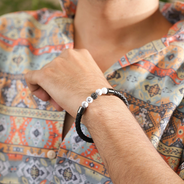 Howlite and black spinel leather bracelet for men