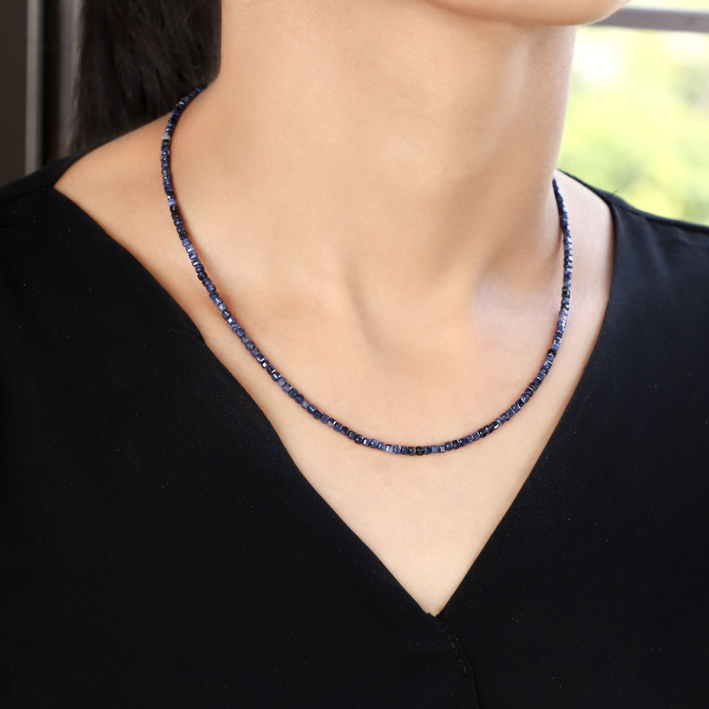 Model Wearing Natural Blue Sapphire Silver Beads Necklace