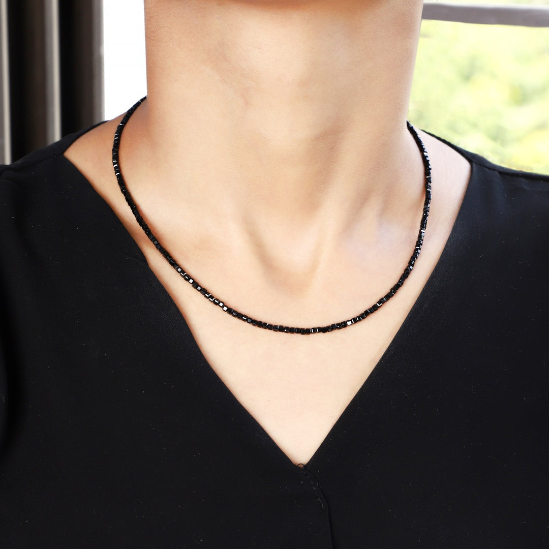 Model Wearing Black Spinel Cube Beads Necklace