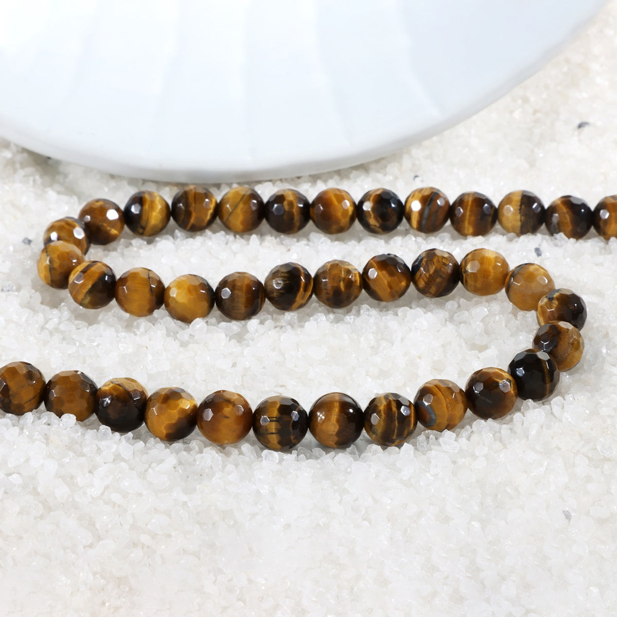Men's Tiger's Eye Gemstone Silver Necklace: Elegance personified