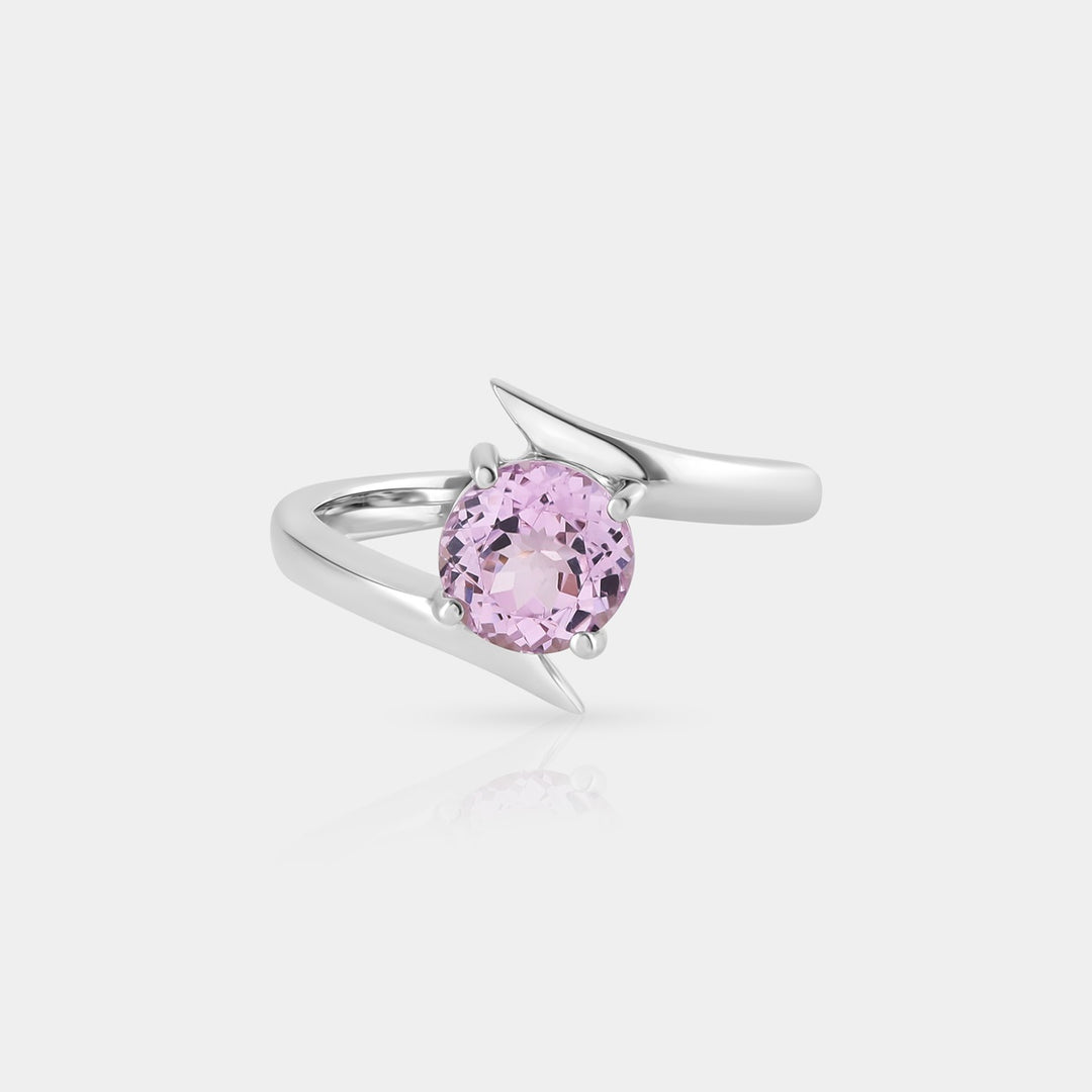 Side profile image highlighting the overall design and craftsmanship of the 925 Sterling Silver ring