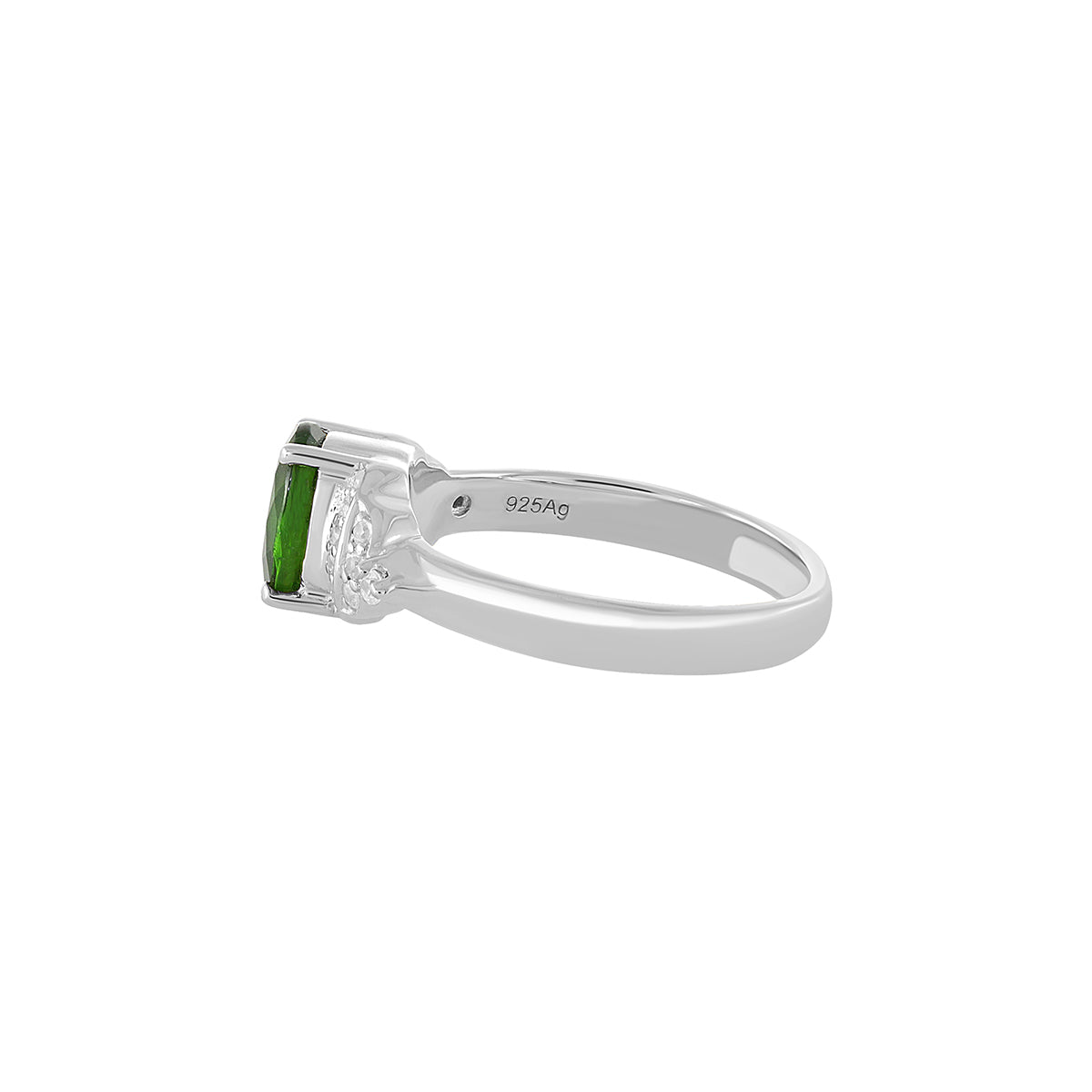 Chrome Diopside with Zircon Ring